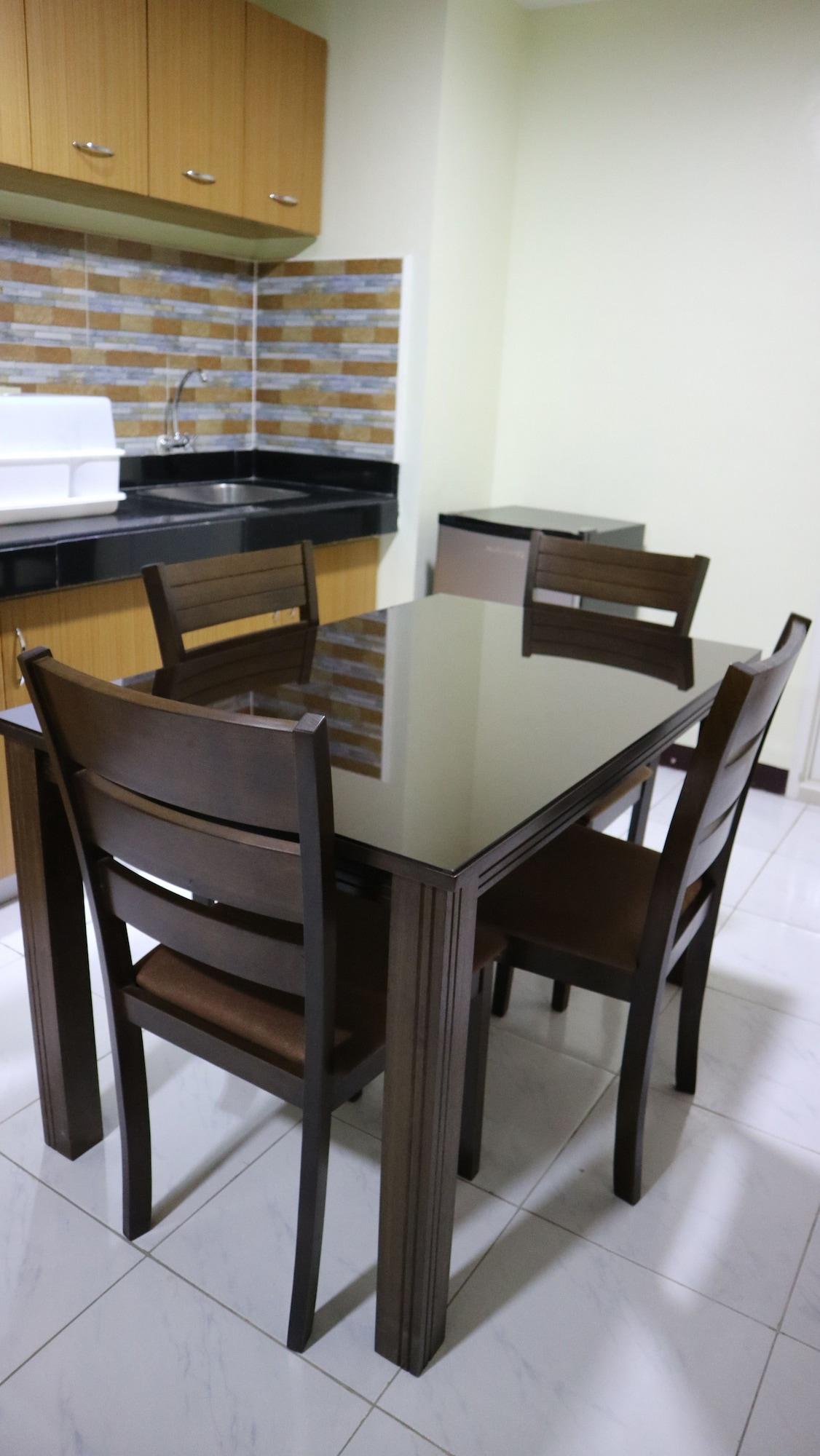Doniti Suites And Events Place Mandaluyong Exterior photo
